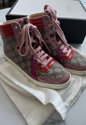 https://vipluxury.sk/Gucci sneakers