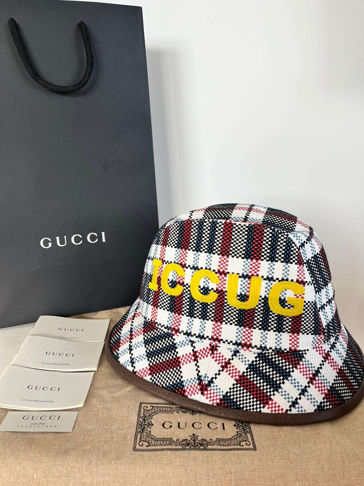 Gucci bucket hat Iccug