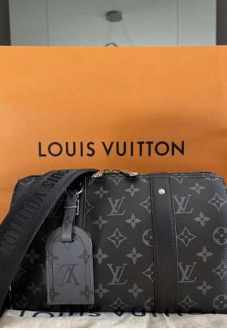 https://vipluxury.sk/Louis Vuitton City Keepal