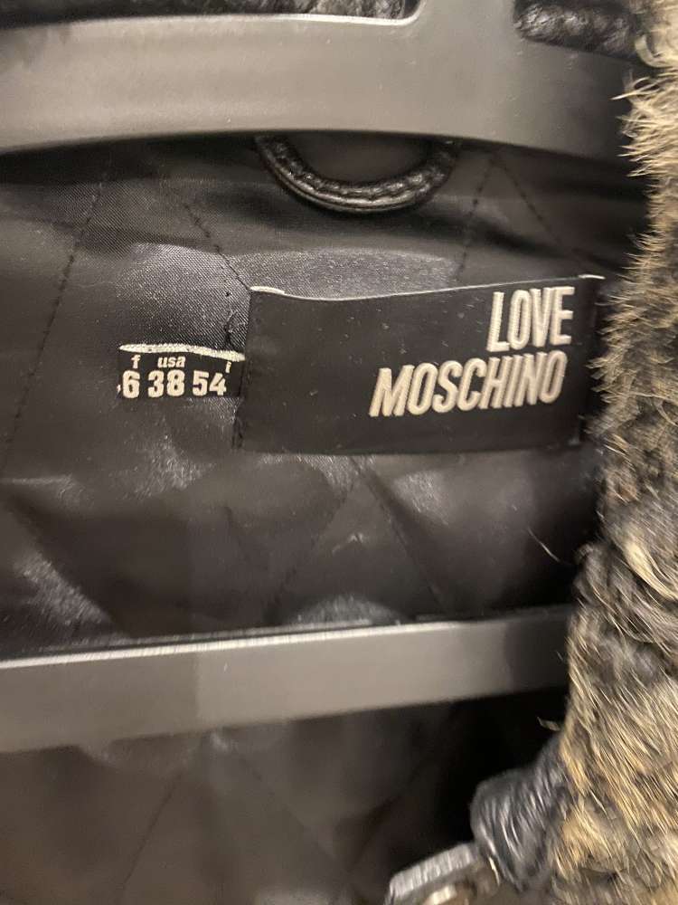 Love Moschino kozena bunda