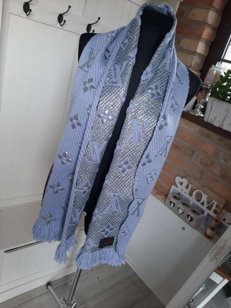 Louis Vuitton Logomania Shine Scarf