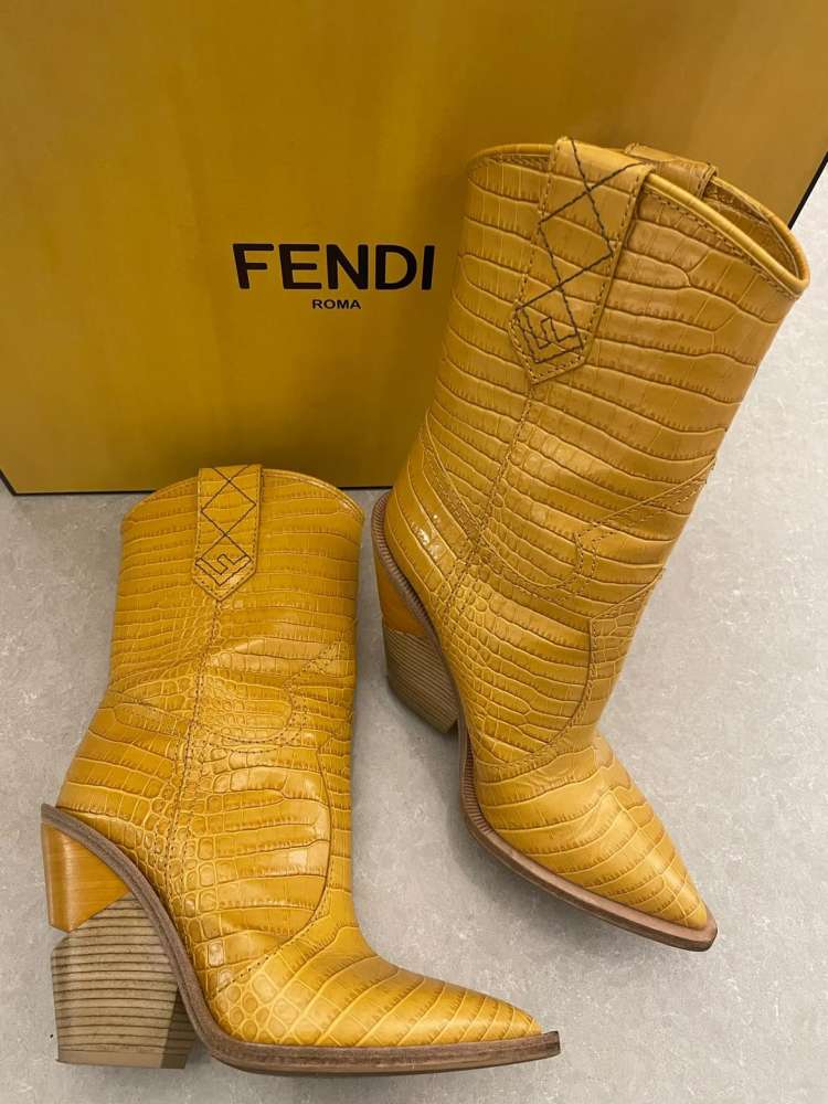 Fendi cowboy boots on sale 218