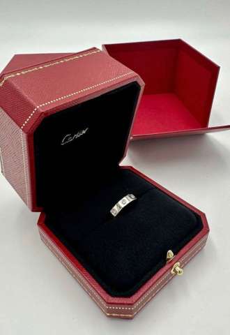 https://vipluxury.sk/Cartier Love prsten biele zlato