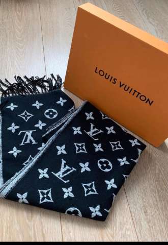 https://vipluxury.sk/Louis Vuitton šal