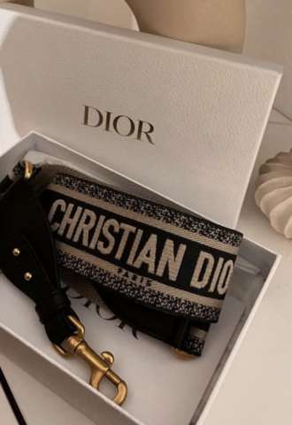https://vipluxury.sk/Dior strap
