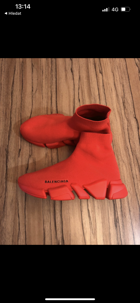 Balenciaga Speed 2.0 sneaker ruby