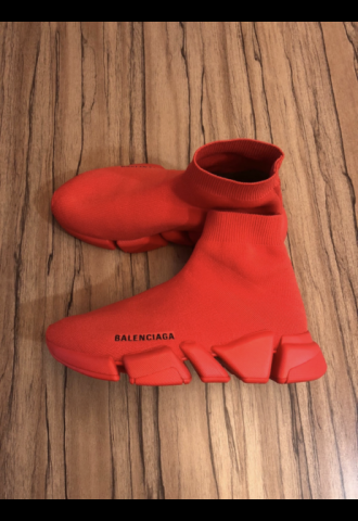 https://vipluxury.sk/Balenciaga Speed 2.0 sneaker ruby