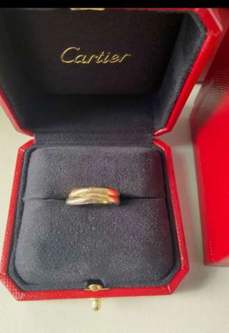 https://vipluxury.sk/Cartier Trinity prsten