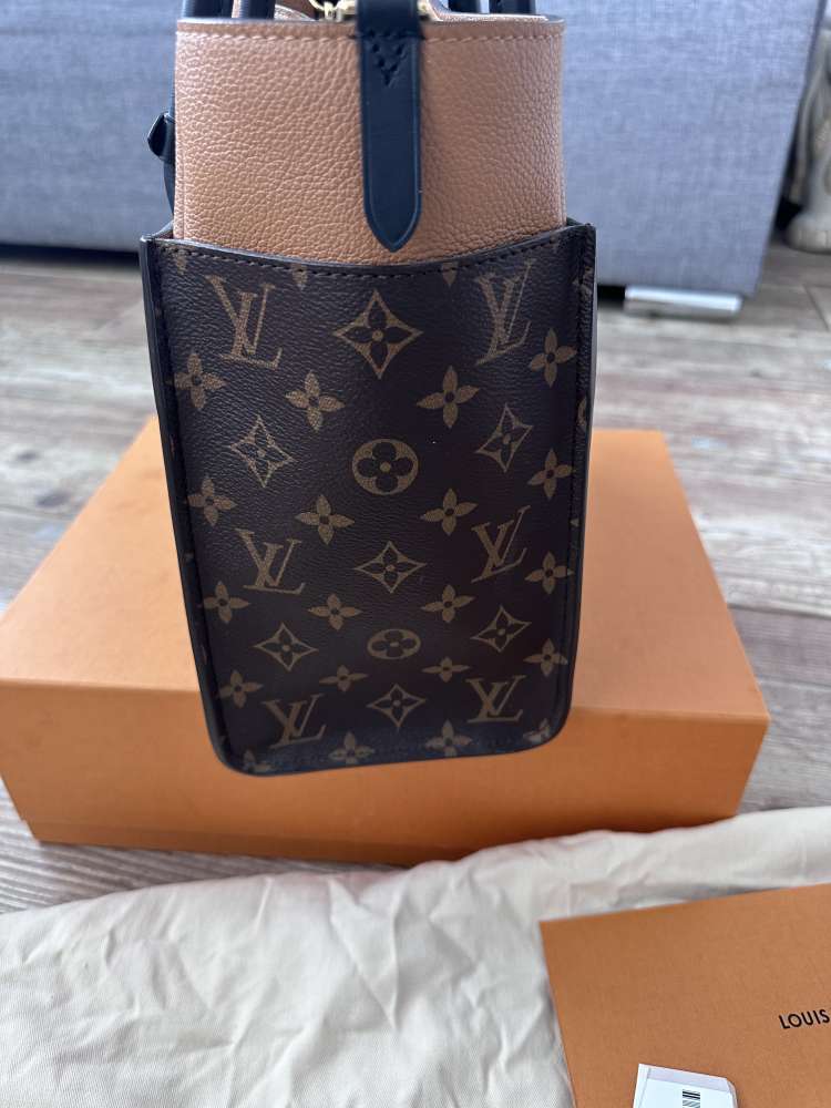 Louis Vuitton, Bags, On My Side Mm Noir Louis Vuitton