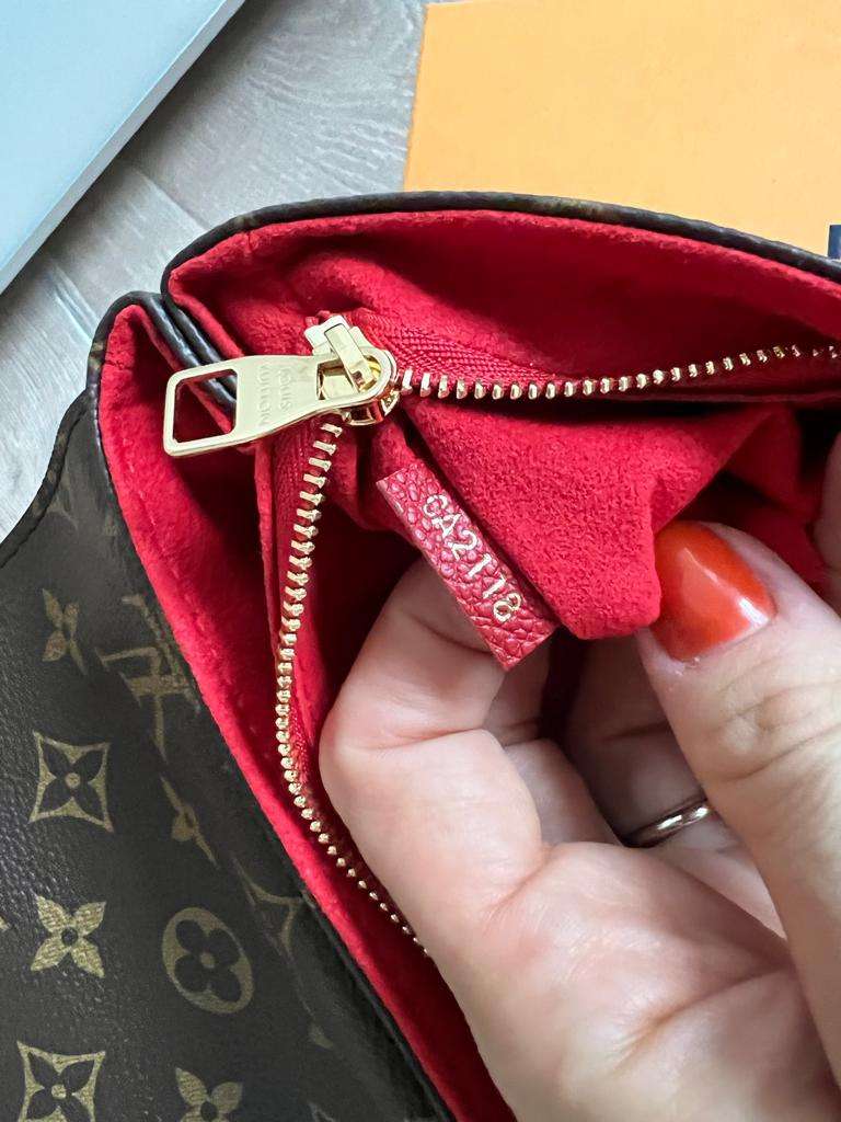 Louis Vuitton St. Placide kabelka