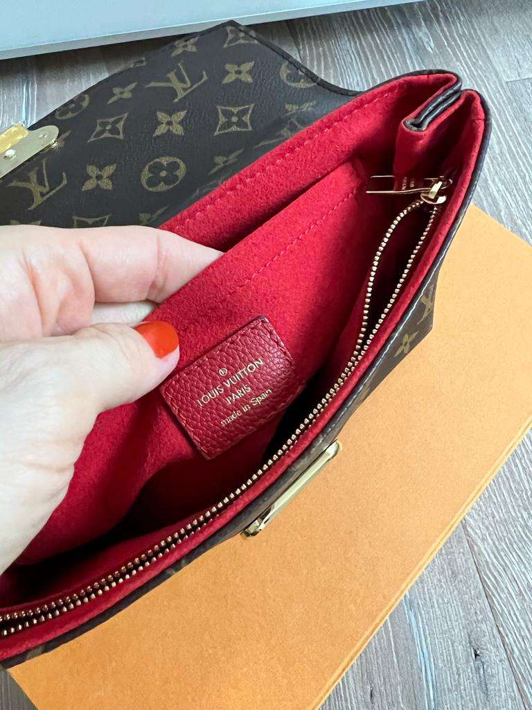 Louis Vuitton St. Placide kabelka