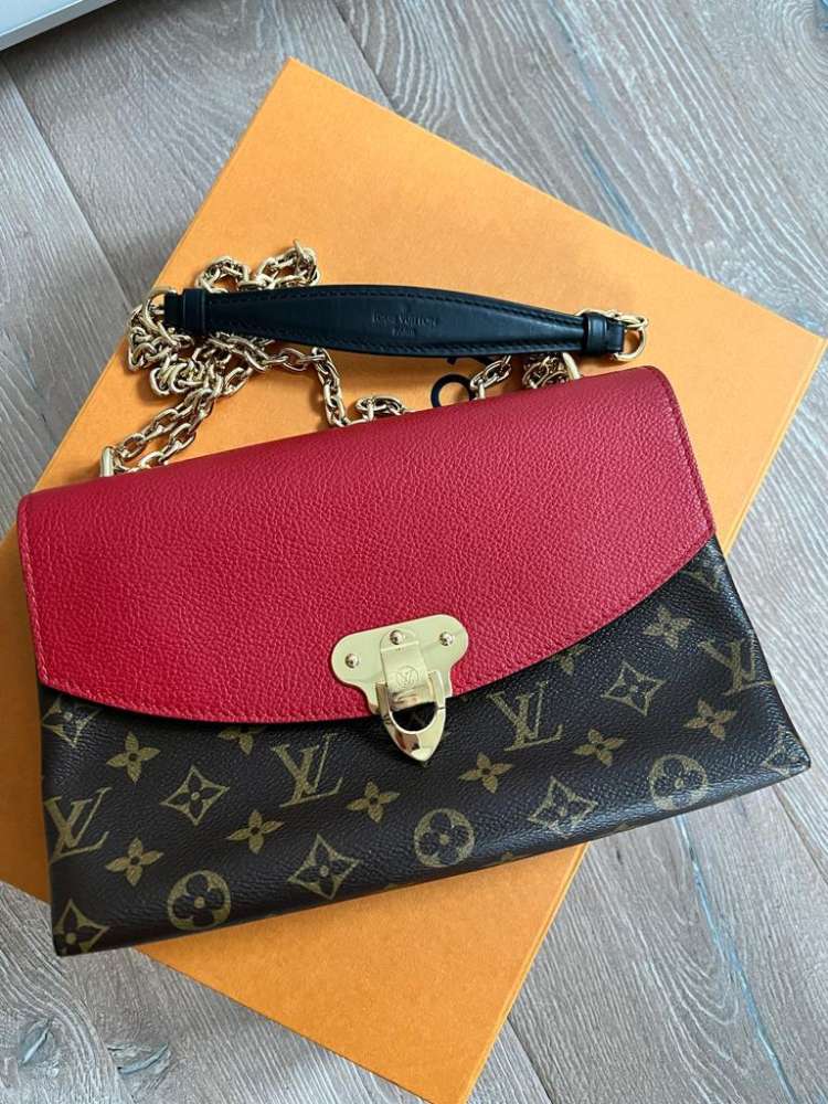 Louis Vuitton St. Placide kabelka