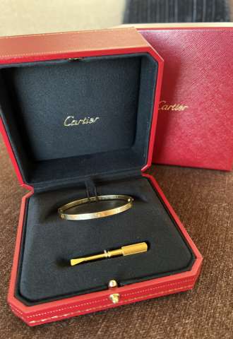 https://vipluxury.sk/Cartier Love bracelet