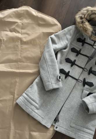 https://vipluxury.sk/Burberry zimný vlnený kabát