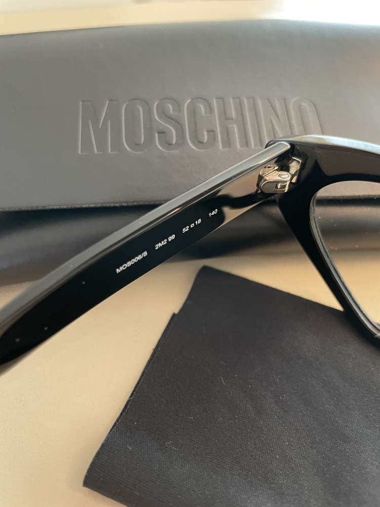Moschino okuliare