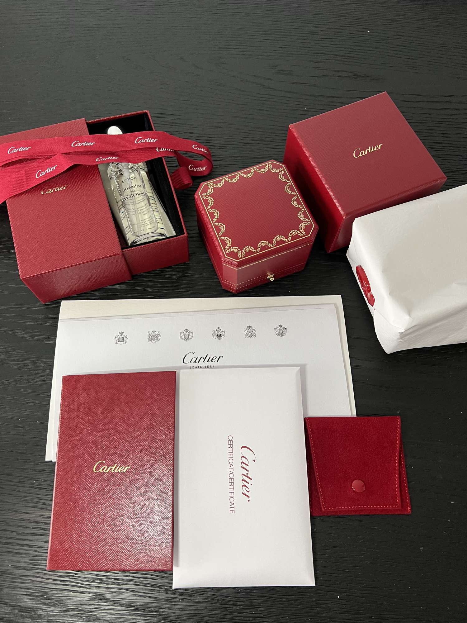 Cartier Love prsteň, hrubšia verzia  biele zlato, veľkosť 53