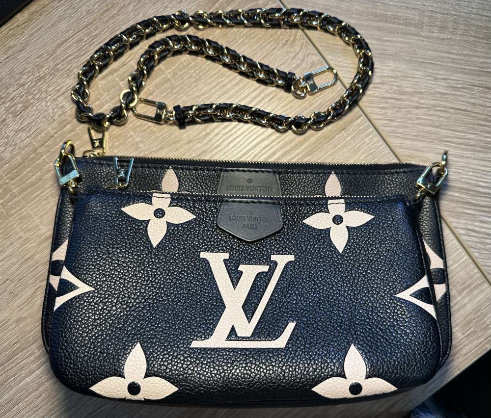 Louis Vuitton Multi Pochette Accessoires