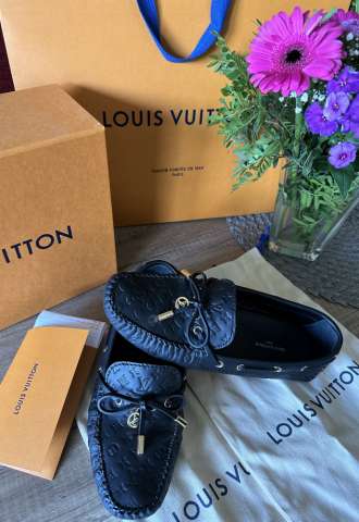 https://vipluxury.sk/Louis Vuitton Gloria flat loafers