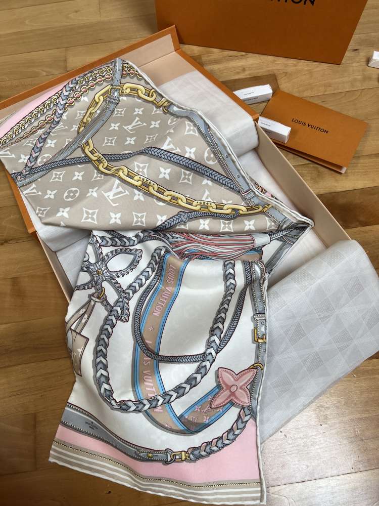 Louis Vuitton šatka Mix And Straps Square 90