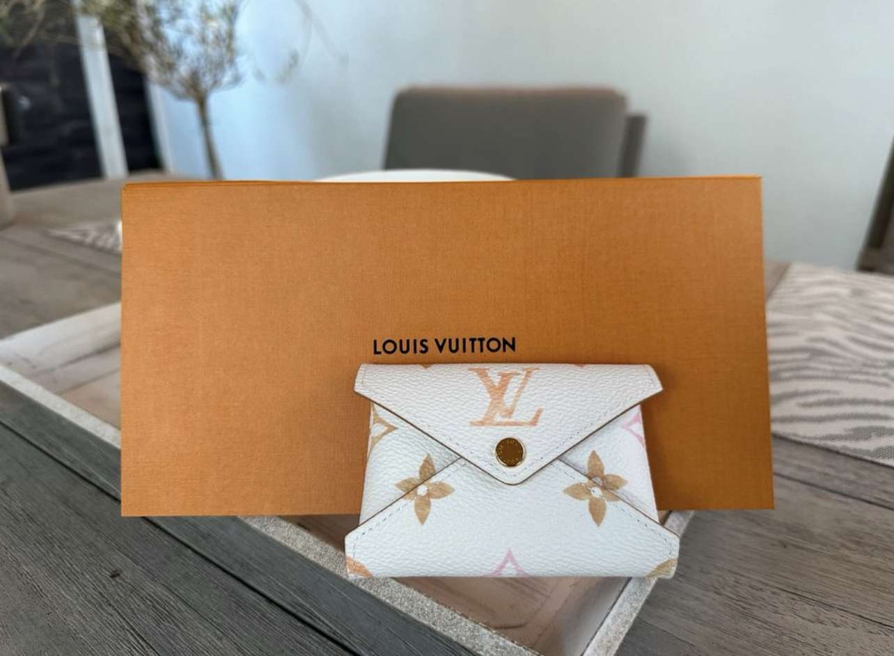 Louis Vuitton Kirigami - VIP LUXURY