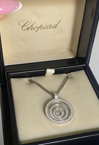 https://vipluxury.sk/Chopard Happy spirit náhrdelník