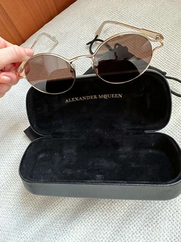 Alexander McQueen sluneční brýle