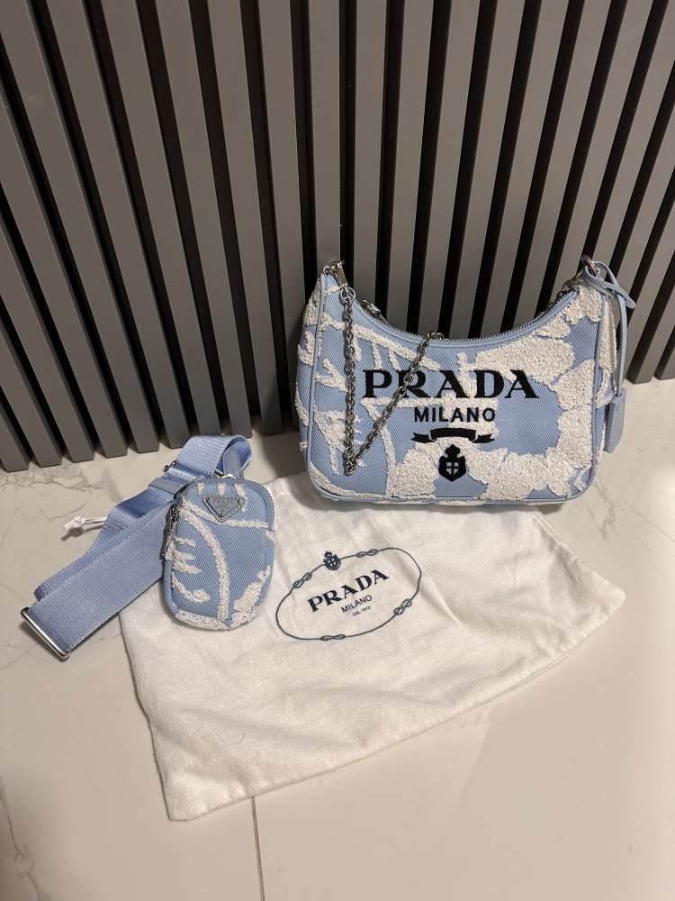 Prada re-edition 2005 bag