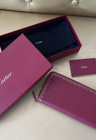 https://vipluxury.sk/Cartier peňaženka