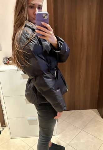 https://vipluxury.sk/Pinko čierna zimná bunda