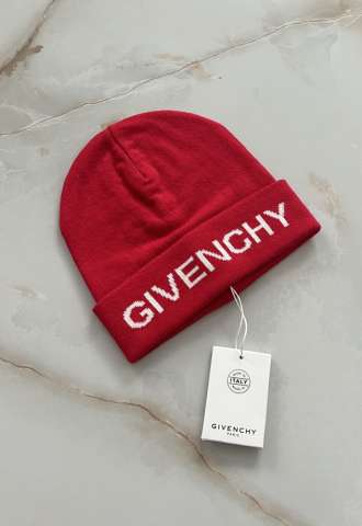 https://vipluxury.sk/Givenchy ciapka