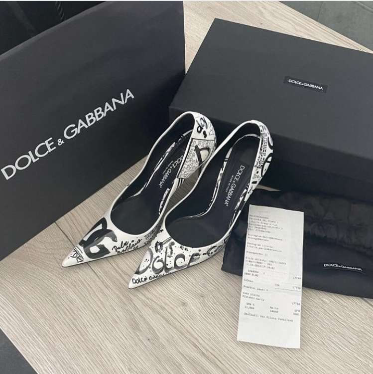 Dolce & Gabbana lodicky