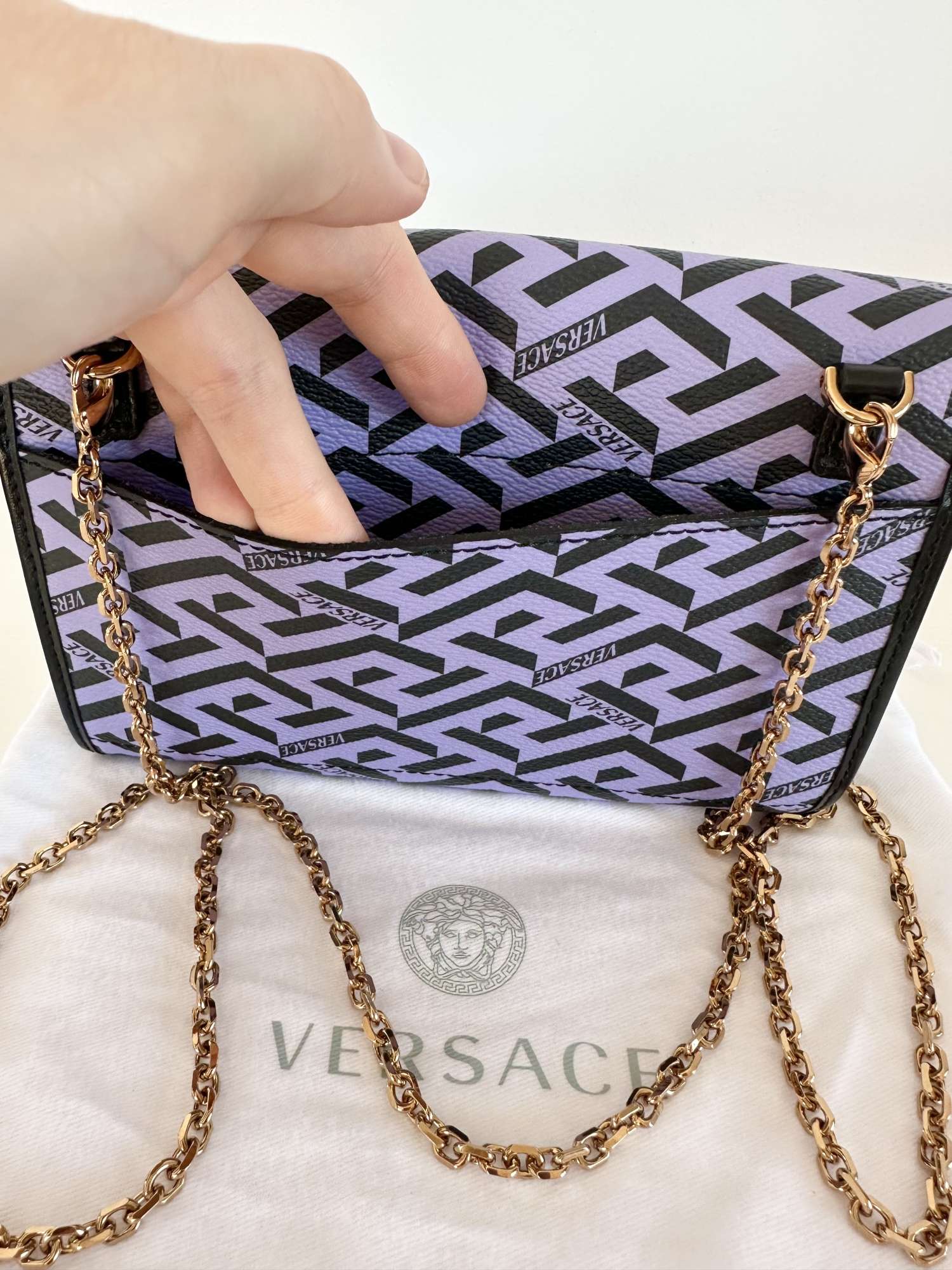Versace fialova shoulder bag