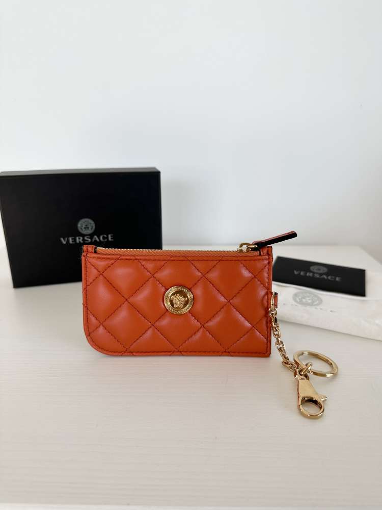Versace oranzovy quilted cardholder