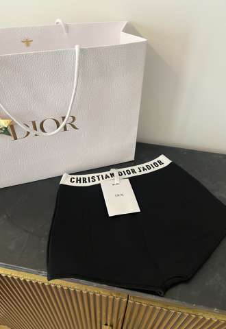 https://vipluxury.sk/Dior kraťasky / briefs