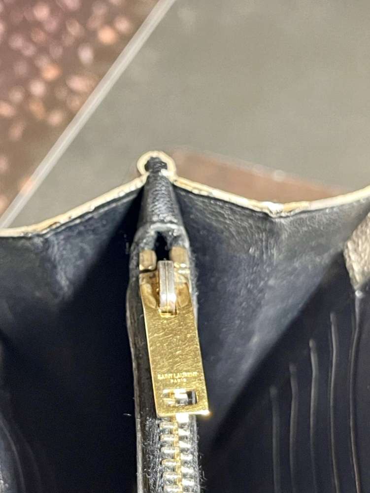YSL pochette na retiazke