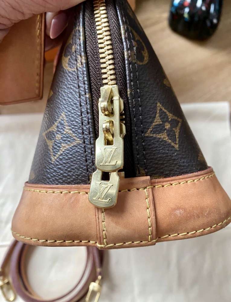 Louis Vuitton Alma BB