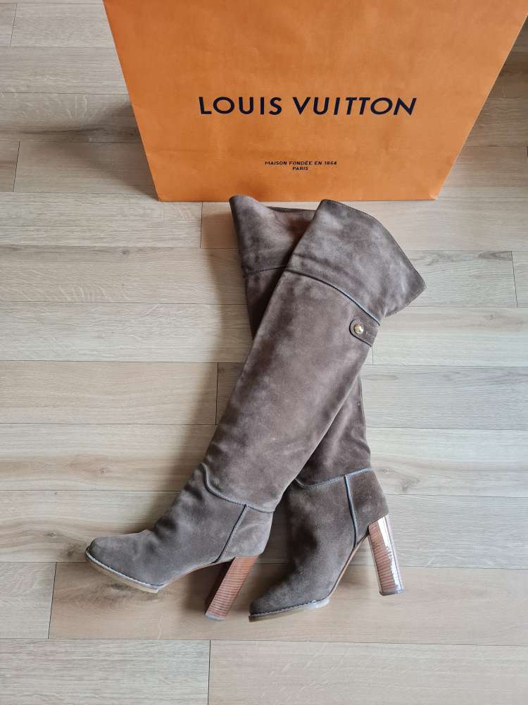 Louis Vuitton moka hnědé celokožené kozačky 38