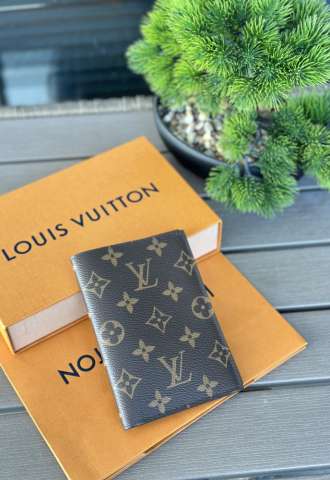https://vipluxury.sk/Louis Vuitton obal na pas