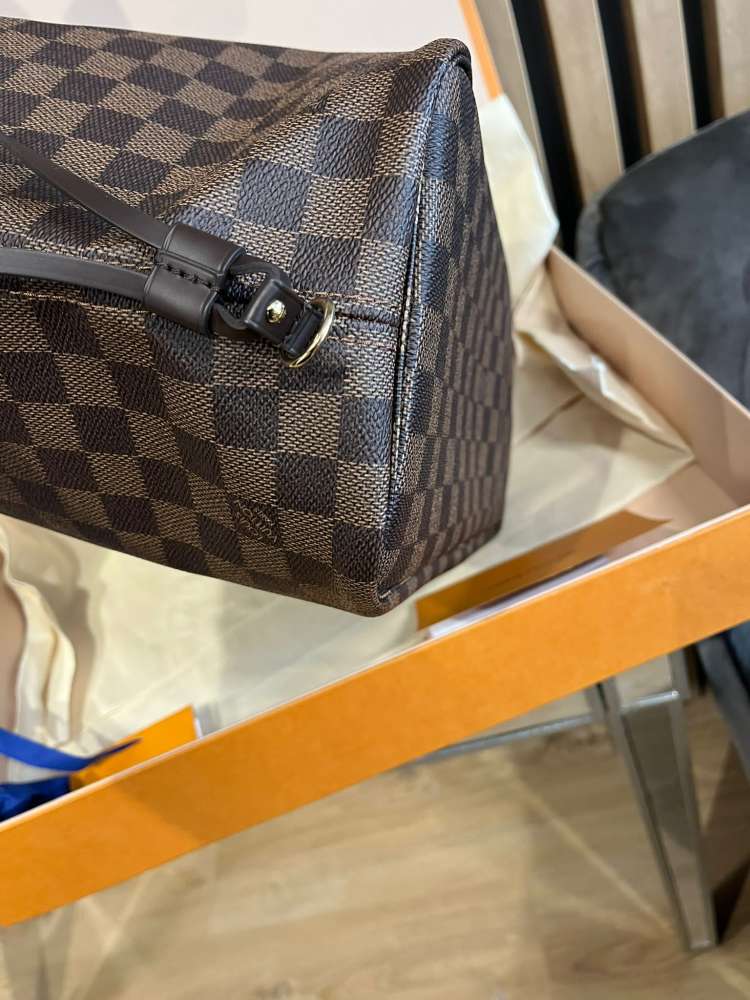 Louis Vuitton Neverfull MM