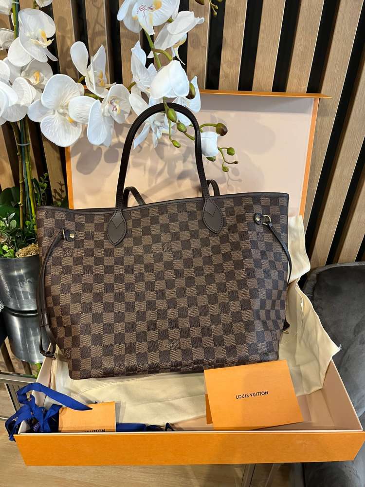 Louis Vuitton Neverfull MM