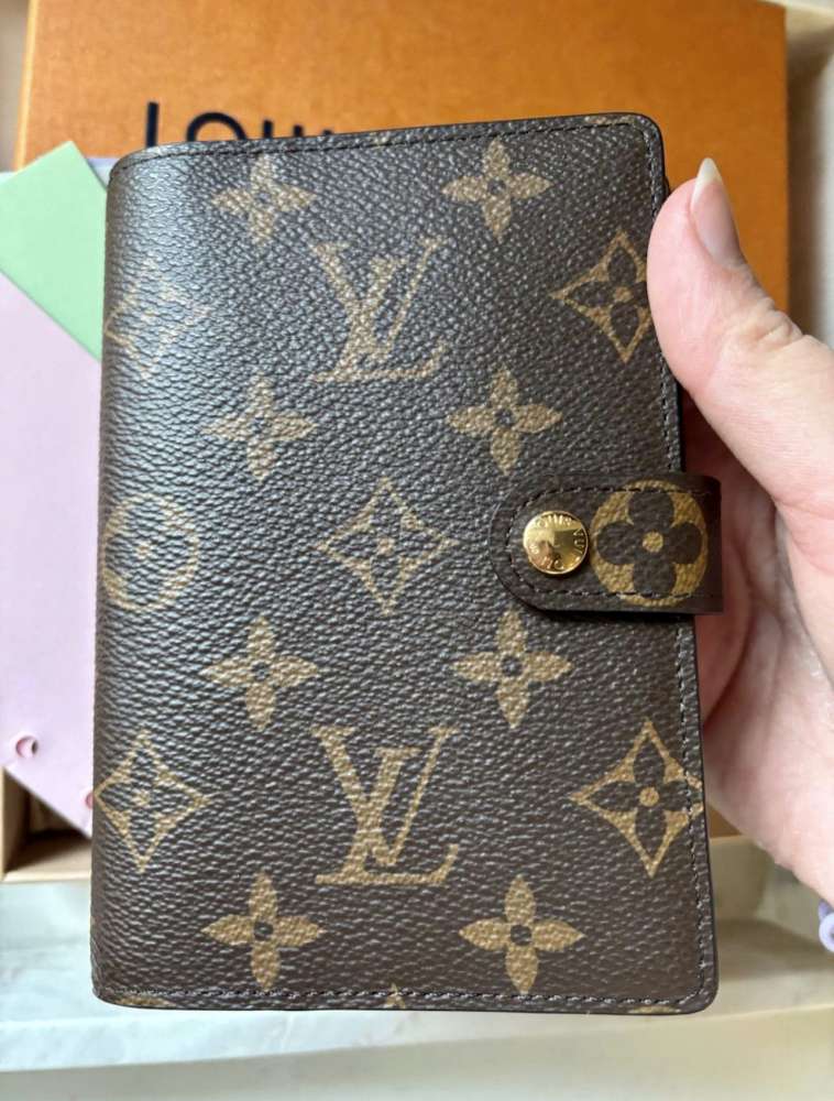 Louis Vuitton Agenda PM