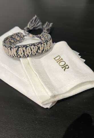 https://vipluxury.sk/Dior narámek