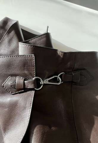 https://vipluxury.sk/Massimo Duti kožené šortky - sukňa