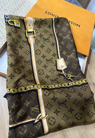 https://vipluxury.sk/Louis Vuitton šatka