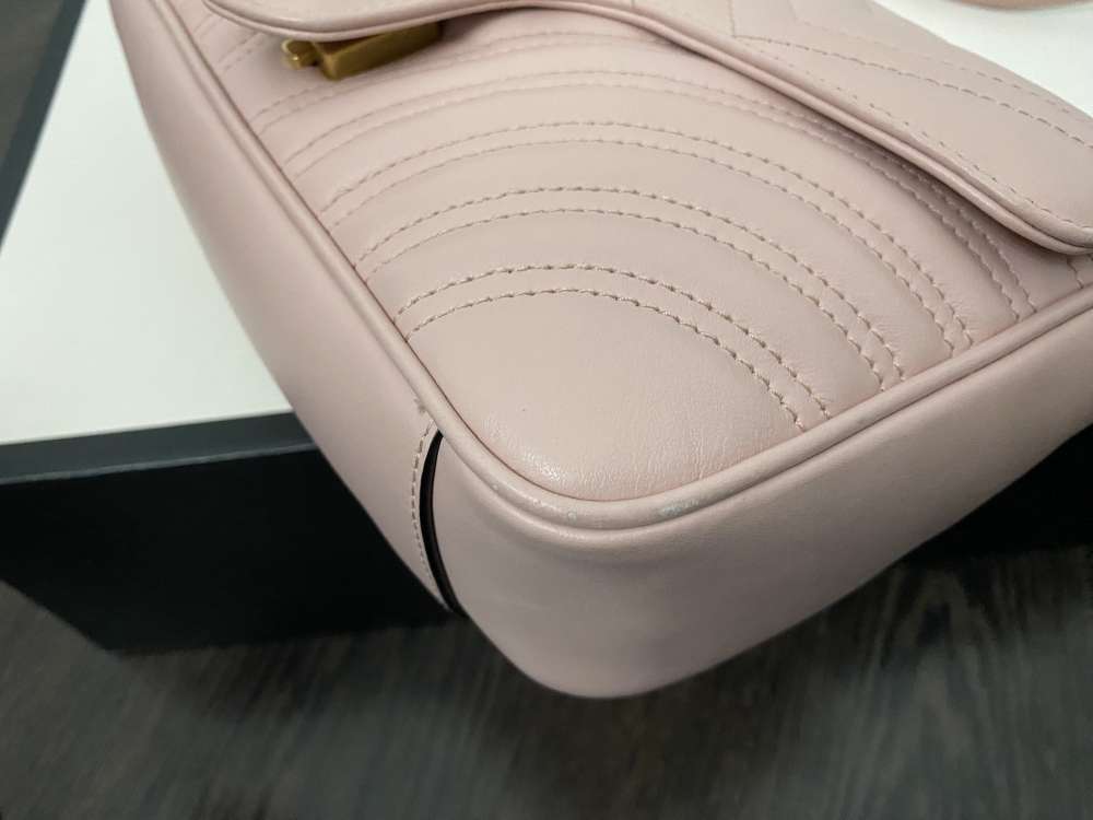 Gucci marmont medium