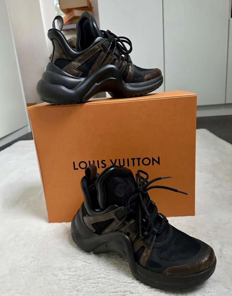 Louis Vuitton Archlight tensiky