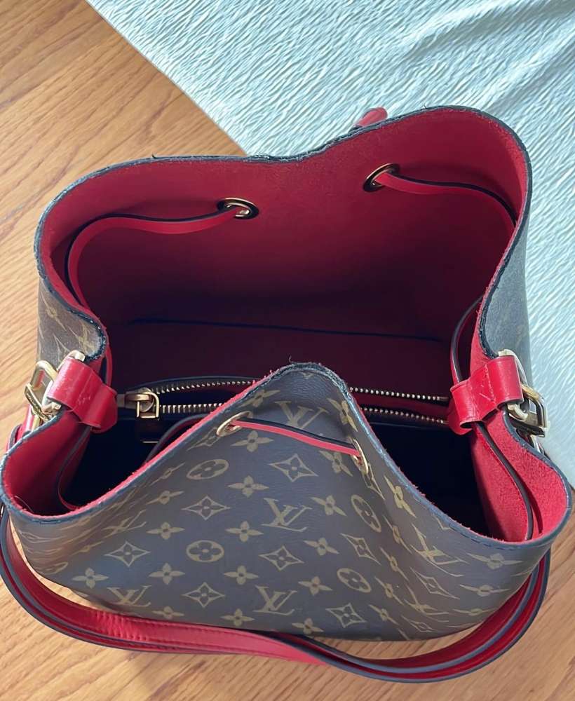 Louis Vuitton Neo Noe