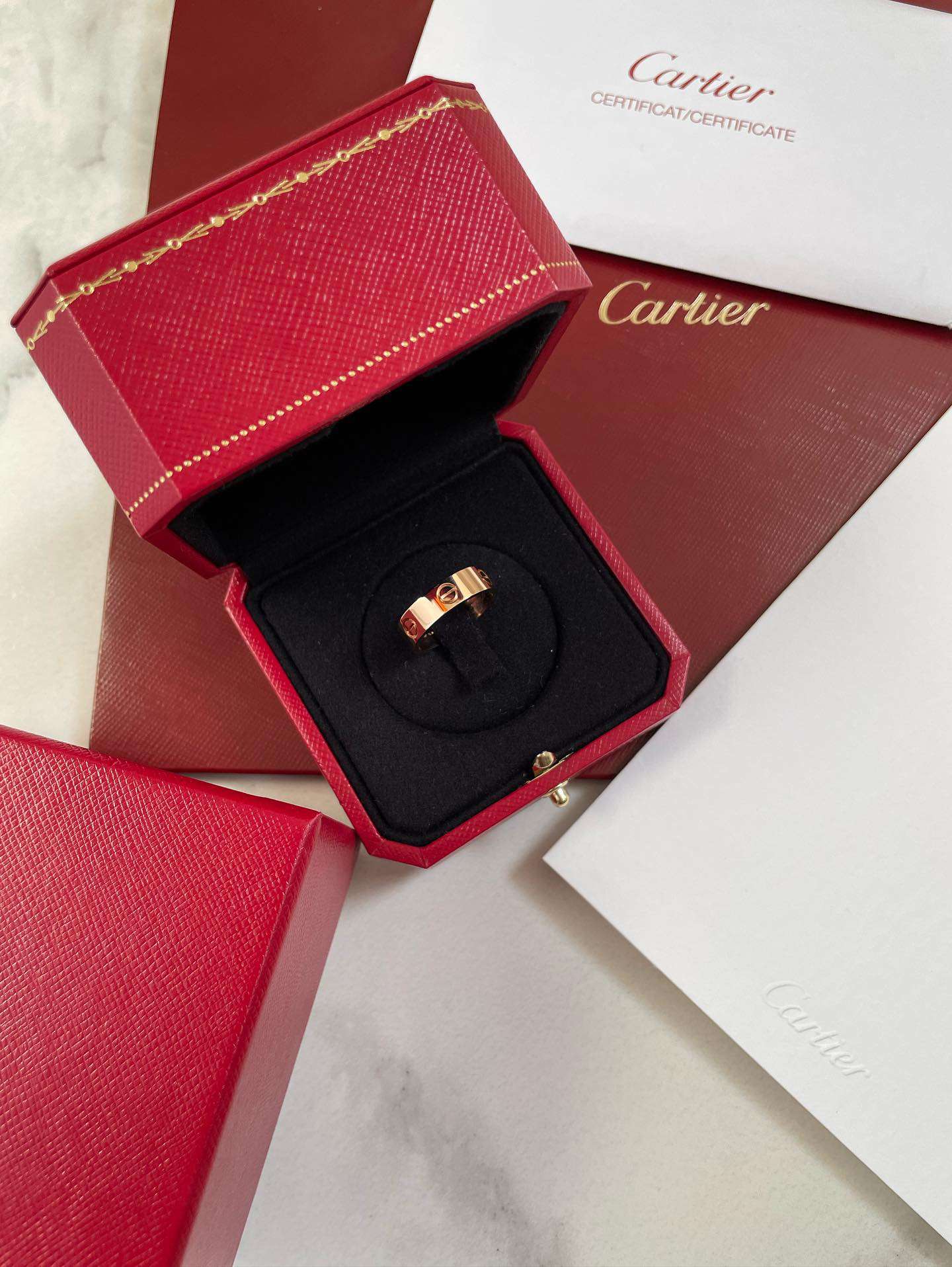 Cartier Love prsteň