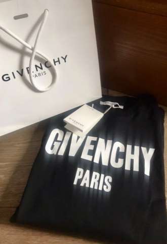https://vipluxury.sk/Givenchy tričko