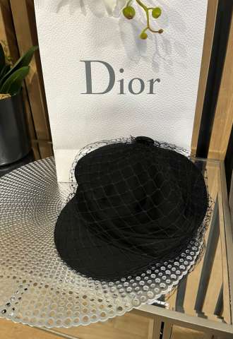 https://vipluxury.sk/Dior čiapka